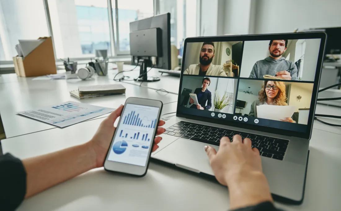 Travail hybride : quelles compétences pour les managers ?