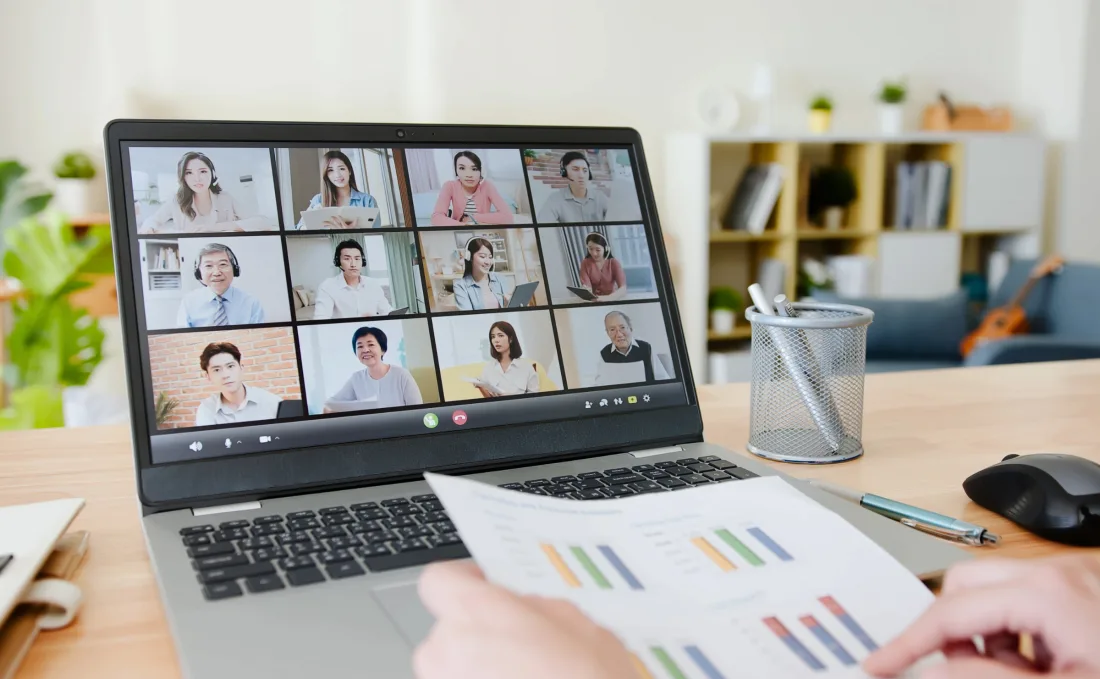 Travail hybride : quels enjeux pour les entreprises ?