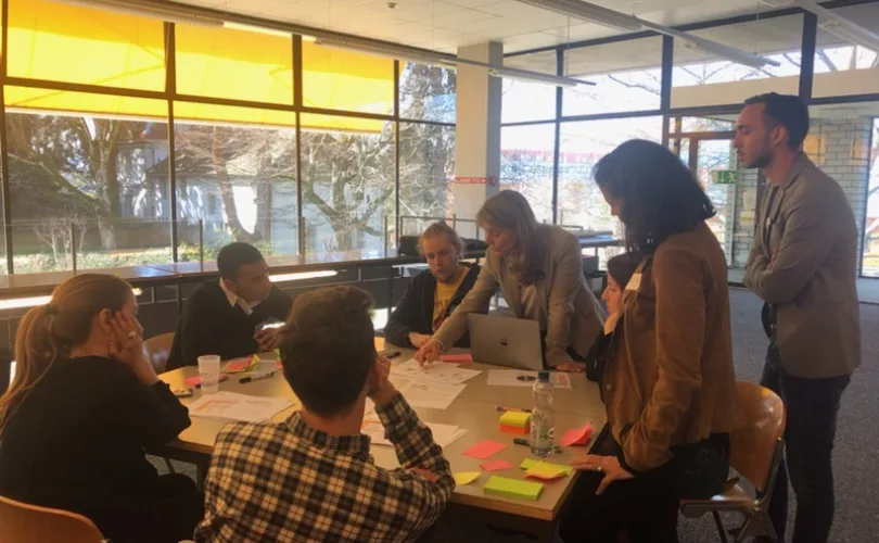 Comment booster la performance collective lors d’un hackathon ?